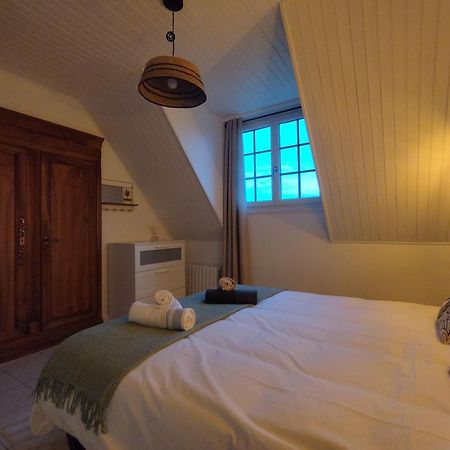 Au Pti' Bonheur Bed & Breakfast Saint-Coulomb Dış mekan fotoğraf