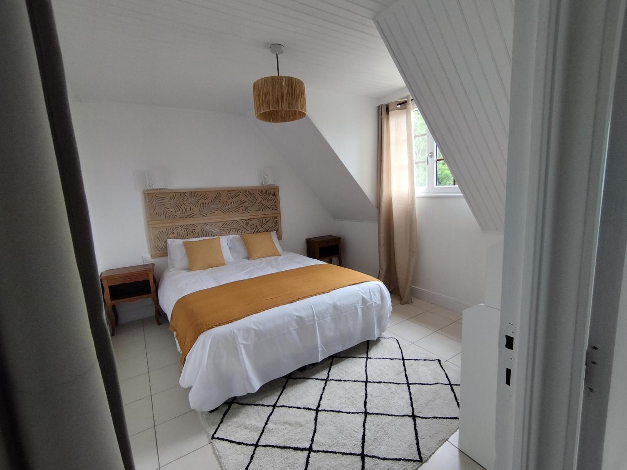 Au Pti' Bonheur Bed & Breakfast Saint-Coulomb Dış mekan fotoğraf